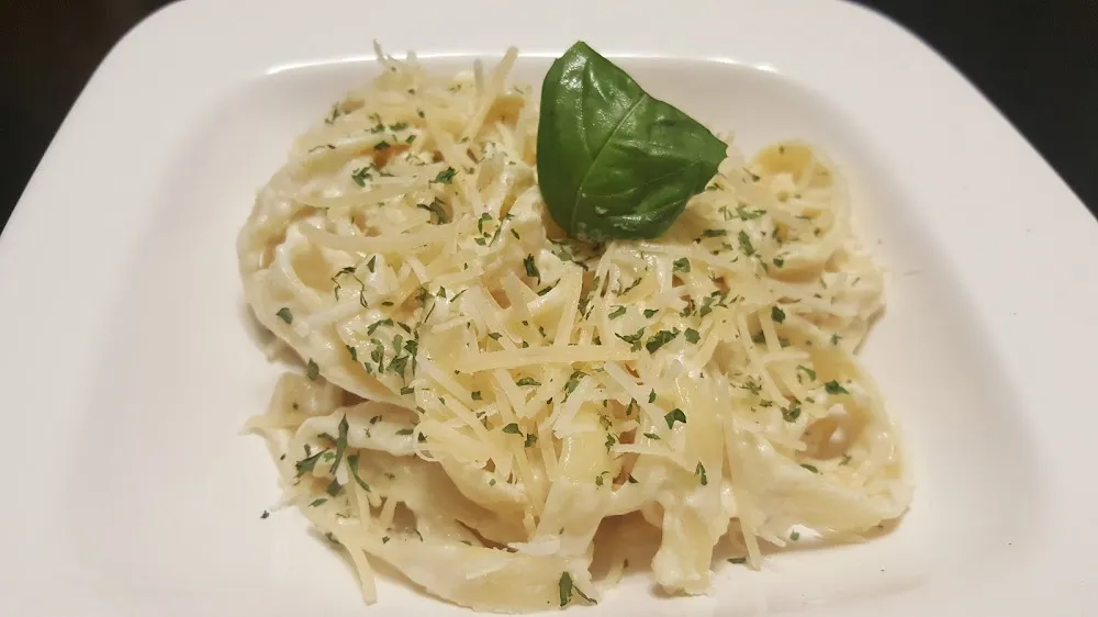 Alftrdo Pasta